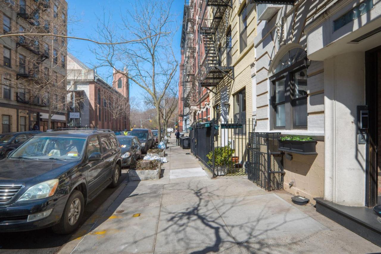 Apartment East Village 1br W Wd Nr Cafes Nyc-1115 *